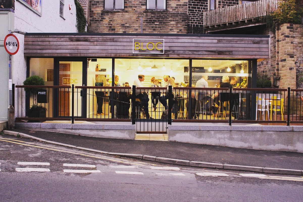 Bloc Holmfirth